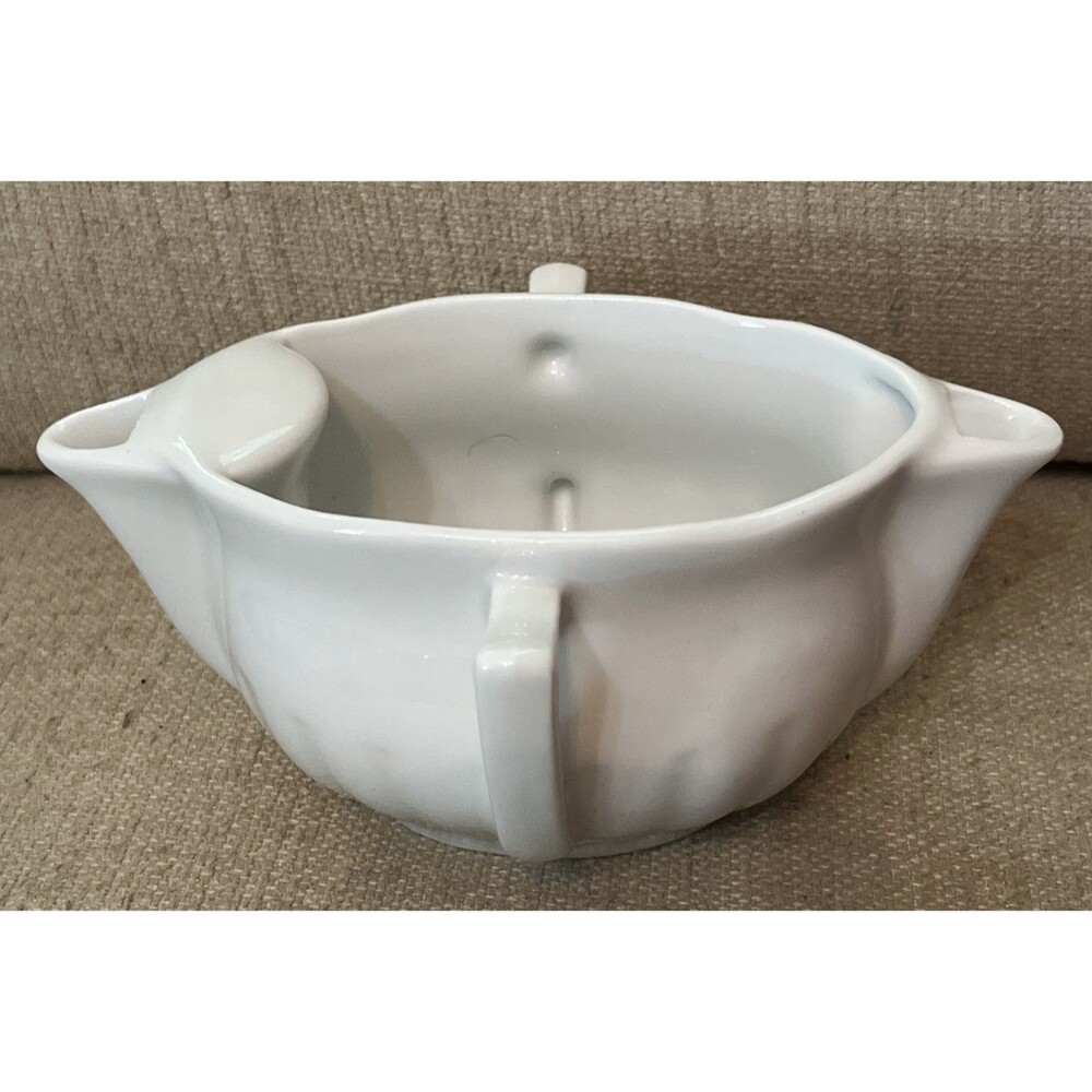 Vtg Pillivuyt France White Porcelain Double Spout & Handle 6" Gravy Boat
